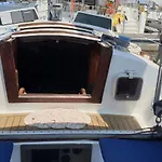 Ботель Vacations In A Sailboat Лиссабон