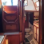 Ботель Vacations In A Sailboat Лиссабон