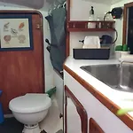 Vacations In A Sailboat Ботель