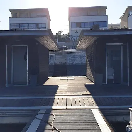 Πλωτό κατάλυμα Vacations In A Sailboat