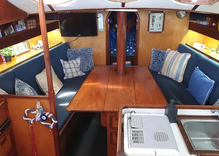Vacations In A Sailboat *