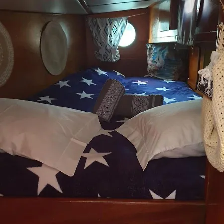 Vacations In A Sailboat * Лиссабон